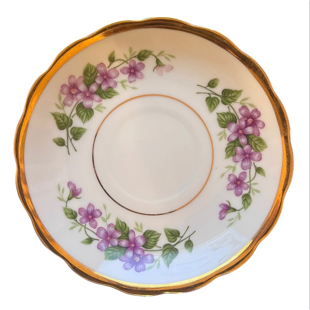 Unmarked Floral Saucer Unisex 5.75" Purple Excellent Gold Trim Violets Vintage